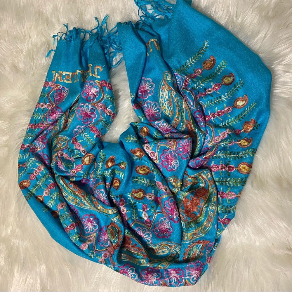 Beautiful embroidered Scraf